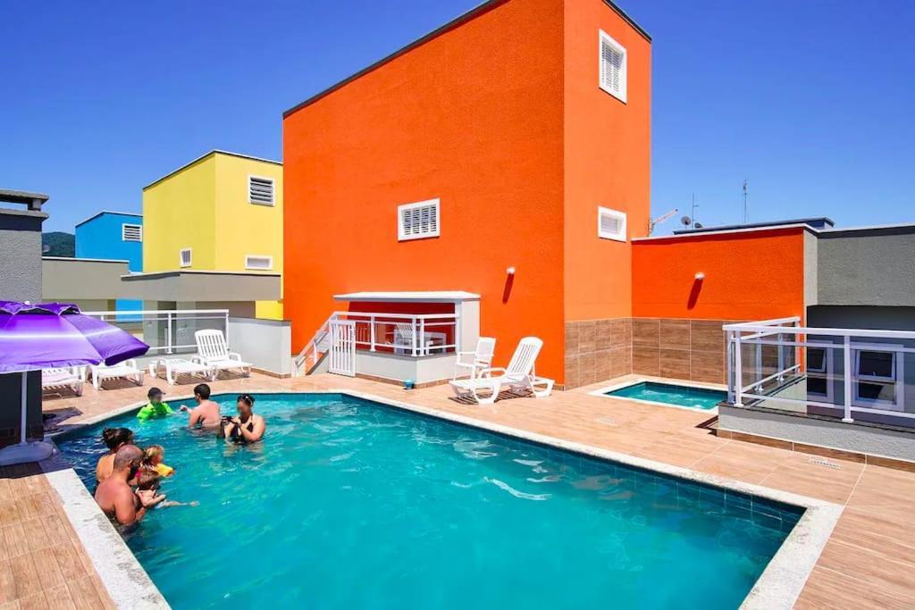 Dias House - Itagua -