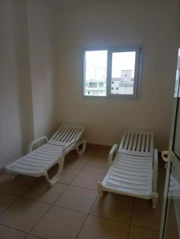 Dias House - Itagua - Apartment